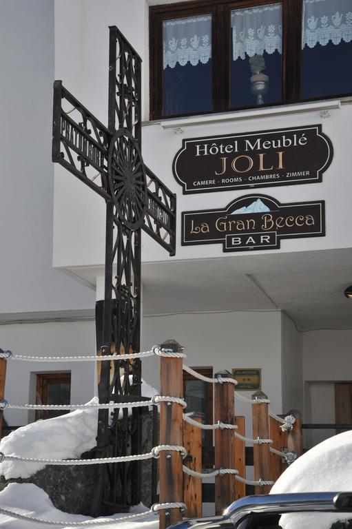 Hotel Meuble' Joli Breuil-Cervinia Ngoại thất bức ảnh